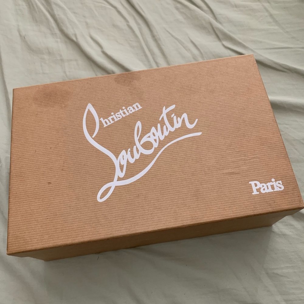 Nude Patent Christian Louboutin